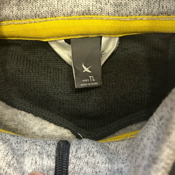 Men’s Eddie bauer sweater jacket - Picture 2 of 3